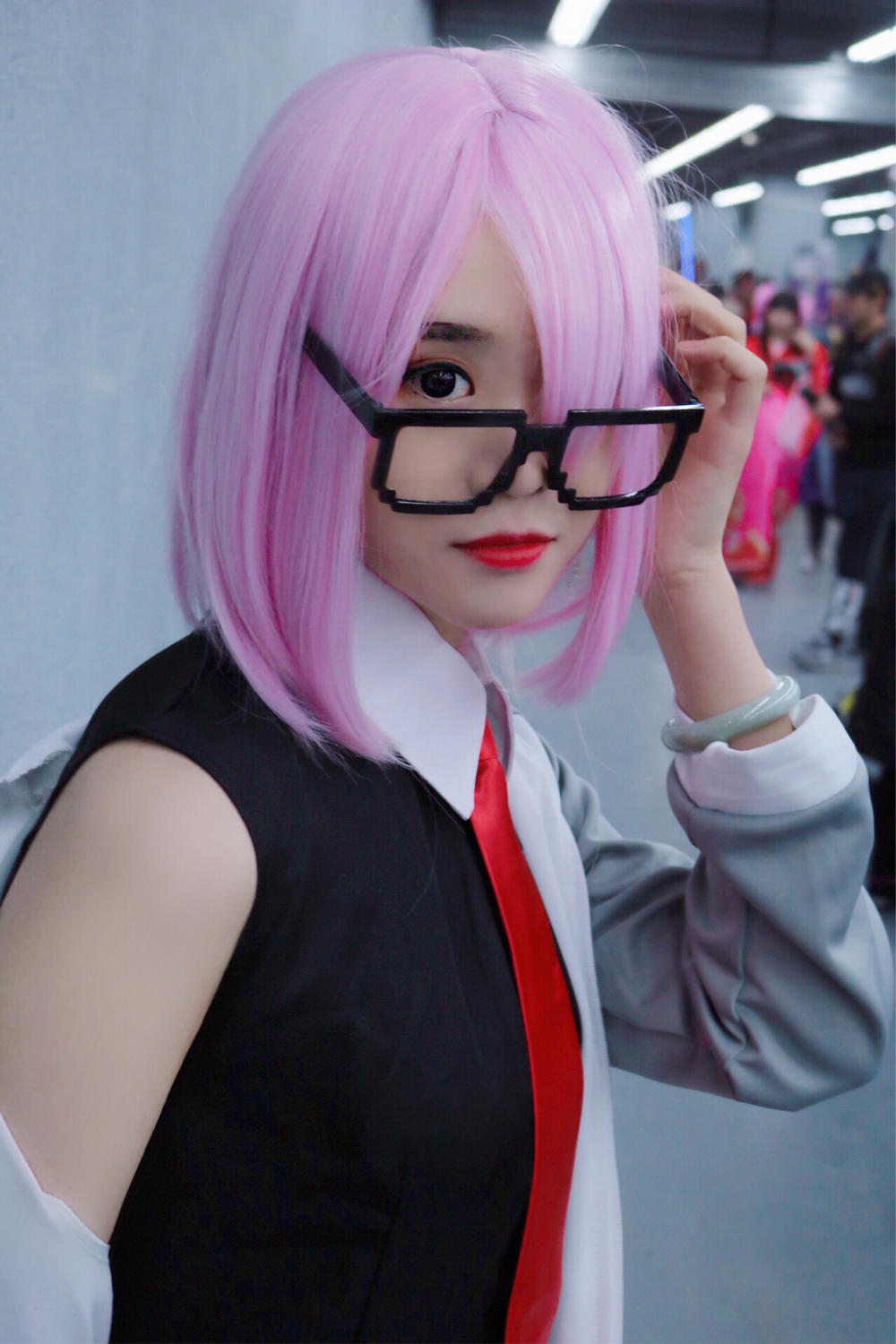 景珂火凤凰造型亮相威尼斯电影节 中国文化闪亮国际舞台:净水设备水处理企业网站模板(图3) 净水设备水处理企业网站模板